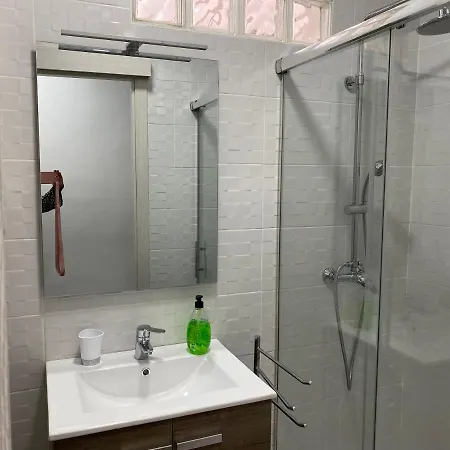 Apartamento Acogedor Casa Leonor דירה *